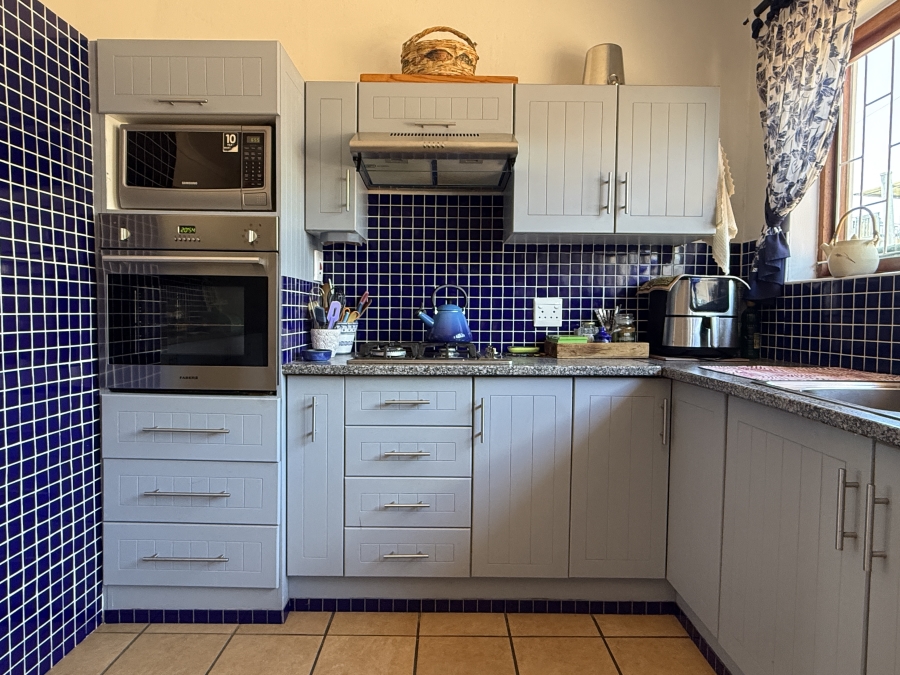 3 Bedroom Property for Sale in Stilbaai Wes Western Cape